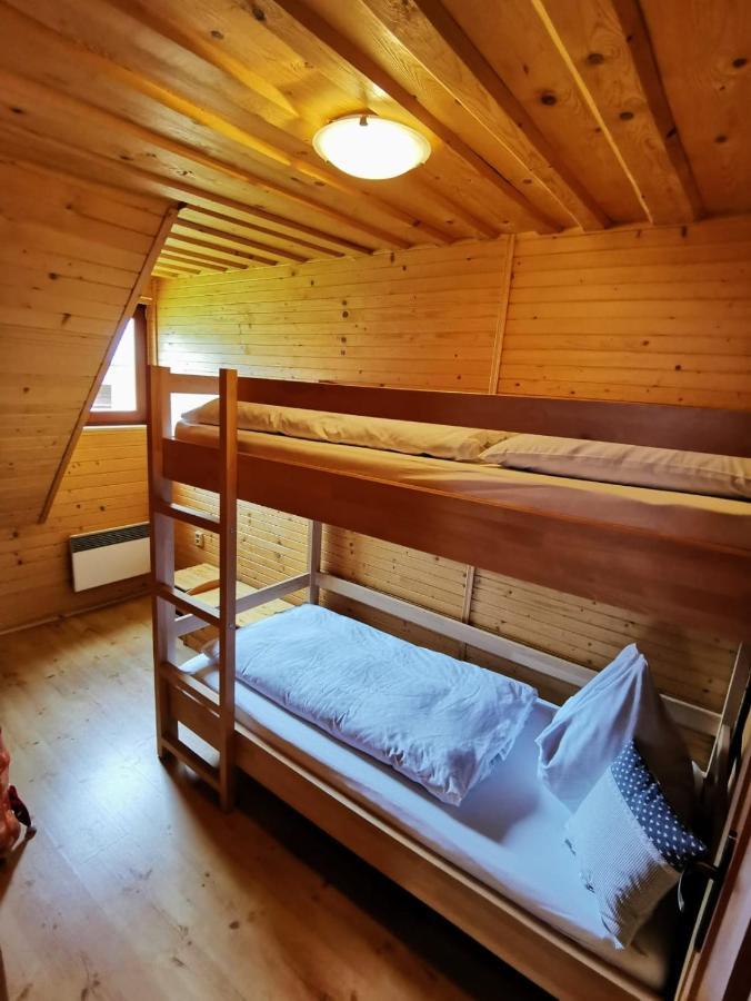 Drevenica Zapadne Tatry S Kupacou Kadou A Krbom Apartamento Žiar Exterior foto