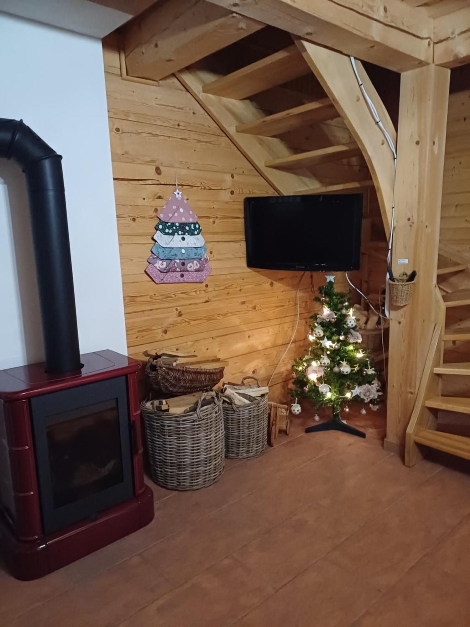 Drevenica Zapadne Tatry S Kupacou Kadou A Krbom Apartamento Žiar Exterior foto